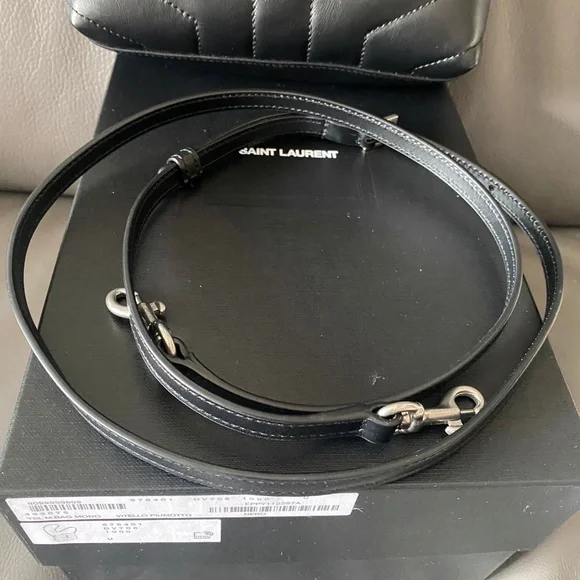 YSL Loulou Toy - Picture 7 of 14